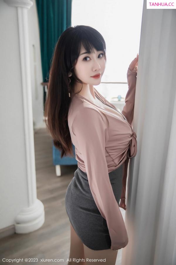   [XiuRen]高清写真图 2023.04.07 No.6532 严利娅Yuliya 丝袜美臀第11张图片